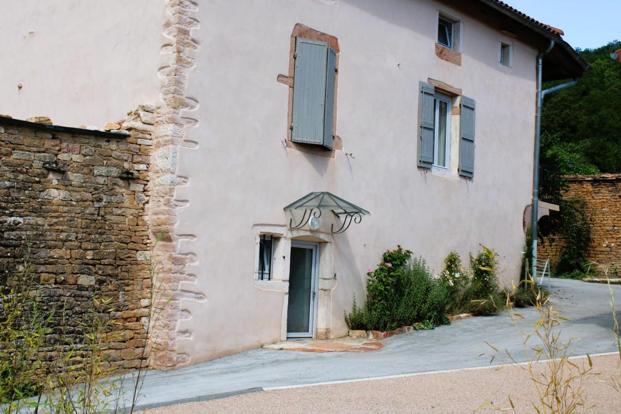 Le Clos Des Pierres Rouges Burgy Екстериор снимка
